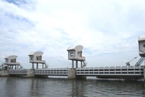 Nâng cấp cống cầu xe thuộc hệ thống thủy lợi bắc Hưng Hải